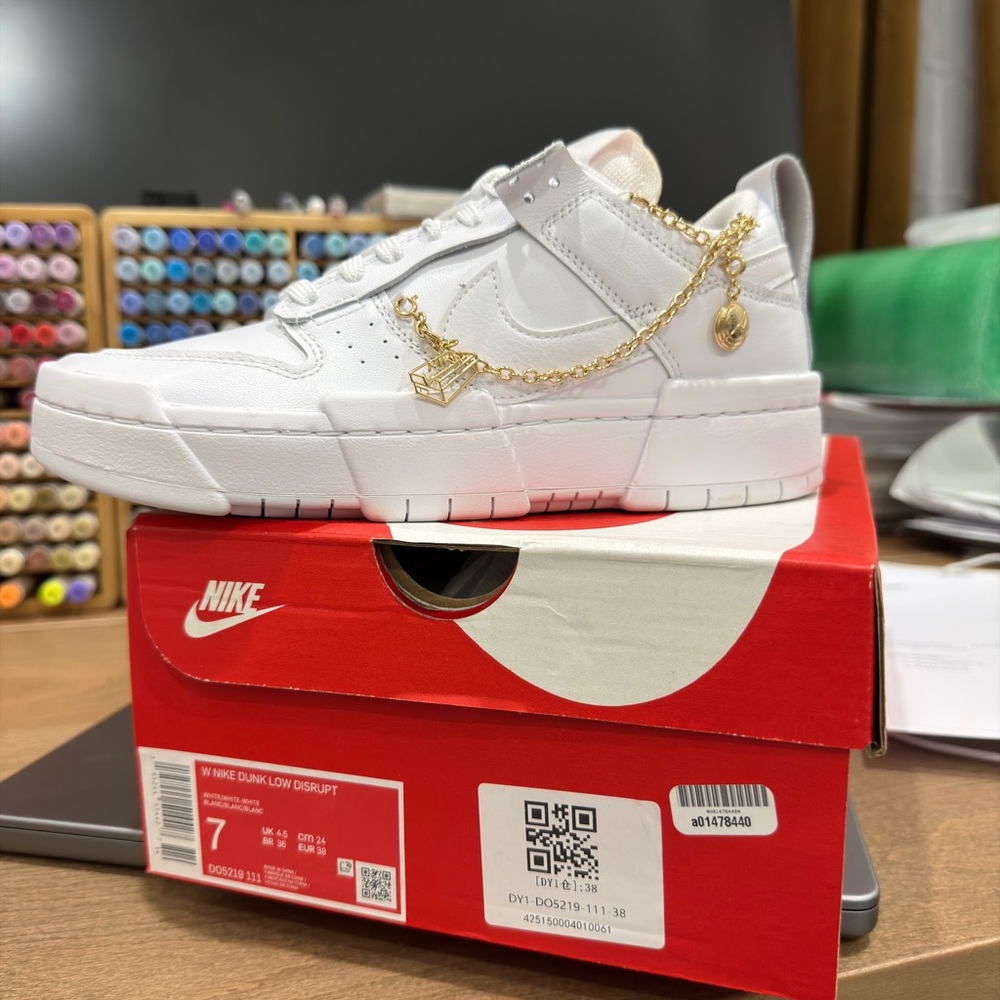 Nike Women Dunk Low Disrupt
'Lucky Charms' - Picture 6 of 6